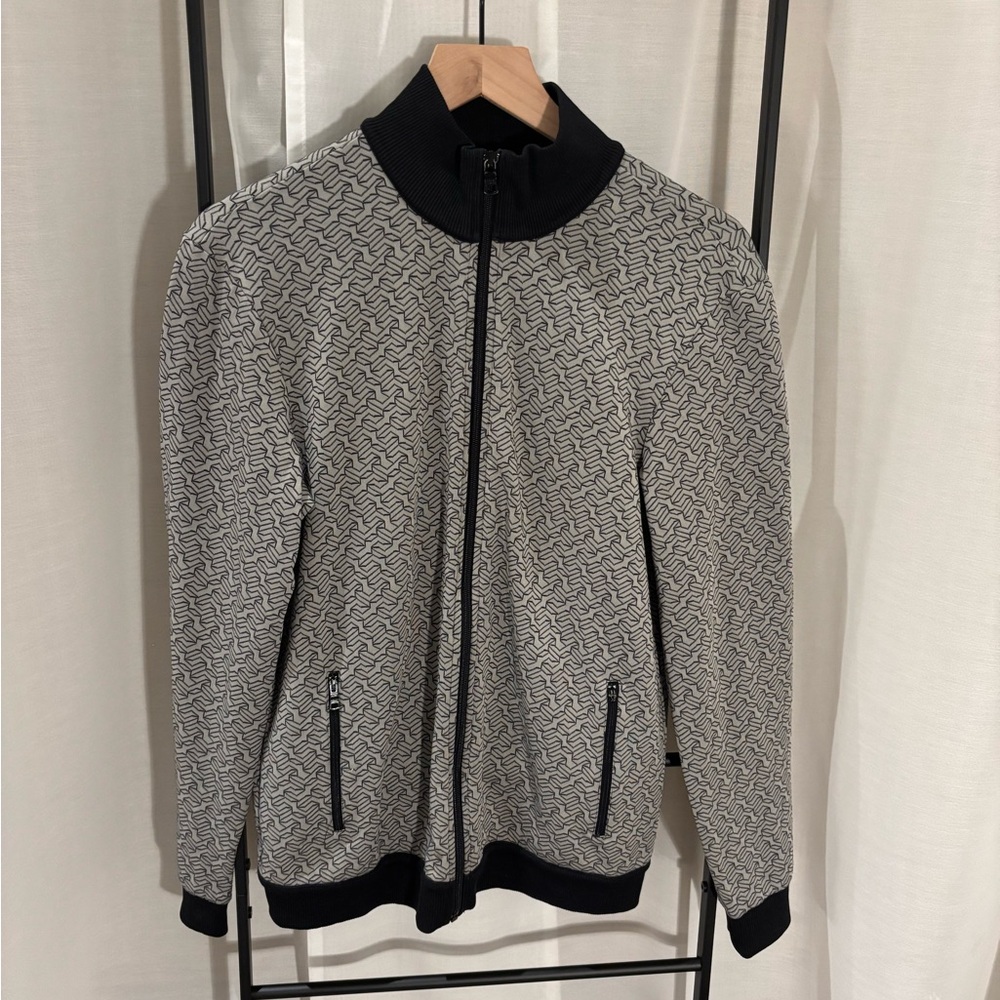 Armani Exchange Lt Gray w/Black Geometric Design Lightweight Bomber Style Jacket